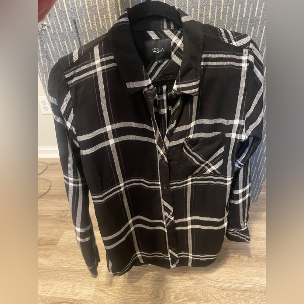 Rails Black And White Flannel